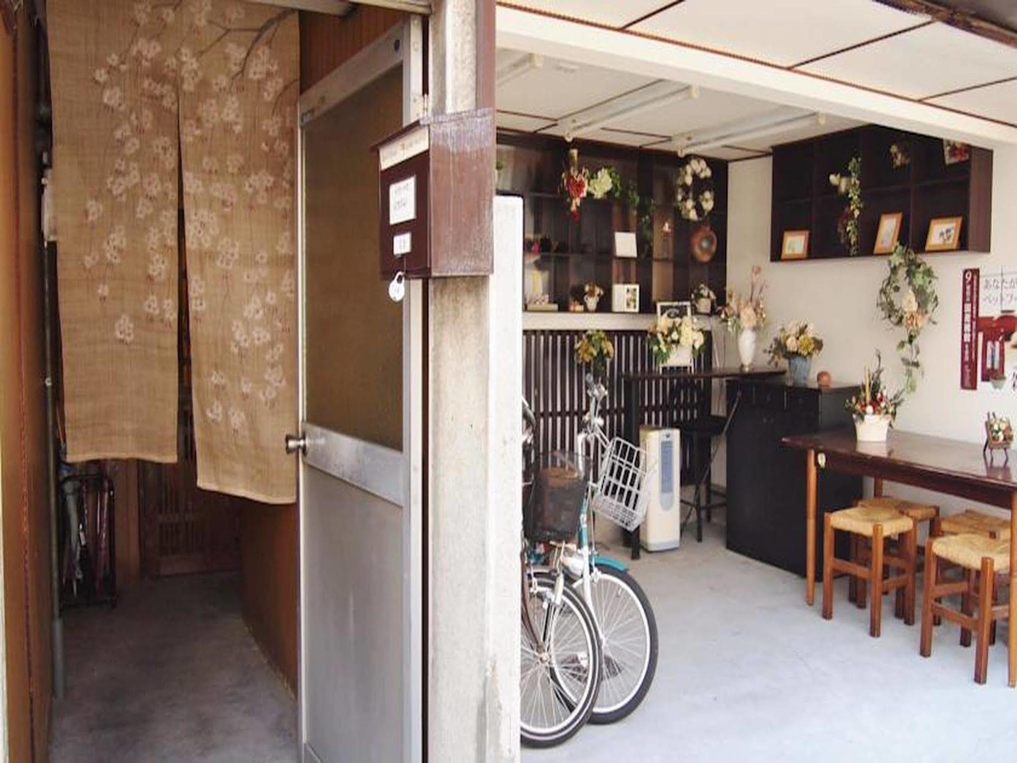 Guesthouse Usagi-Momiji Kyoto Dış mekan fotoğraf